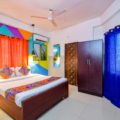 FabHotel Luxury Stay (288/2, Bangur Avenue, Block A, Lake Town, Kolkata, West Bengal, Kolkata 700055 Kolkata)