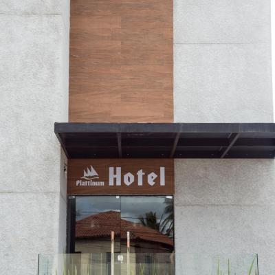 Plattinum Hotel (Rua Beijupirá, 80, Jardim Placaford 41635-390 Salvador)
