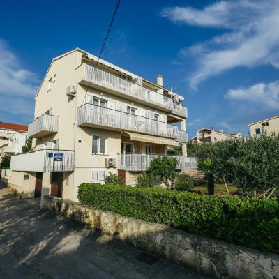 Apartments and rooms with parking space Novalja, Pag - 6482 ( 53291 Novalja)