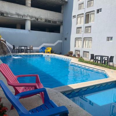 Hotel Jar8 Boca -Cerca WTC y plazas comerciales- (Tulipan 50 JArdines de Virginia 94294 Veracruz)