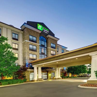 Holiday Inn Express Nashville-Opryland, an IHG Hotel (2461 McGavock Pike TN 37214 Nashville)