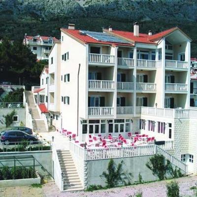 Apartments and rooms by the sea Stanici, Omis - 14782 ( 21310 Omiš)