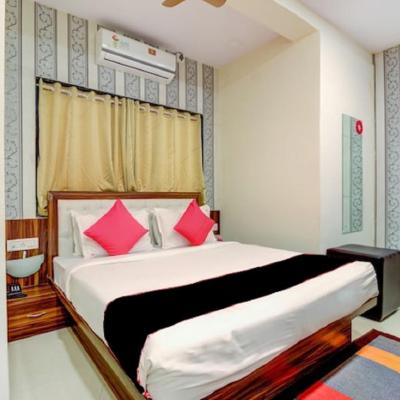 Hotel De Classico Juhu (Juhu Tara Road 148B, Juhu Tara Rd, Airport Area opp JW Marriottt , Juhu. 400049 Mumbai)