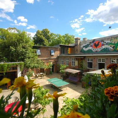 Sandino Summer Camp (5 Sandinostraße 13055 Berlin)