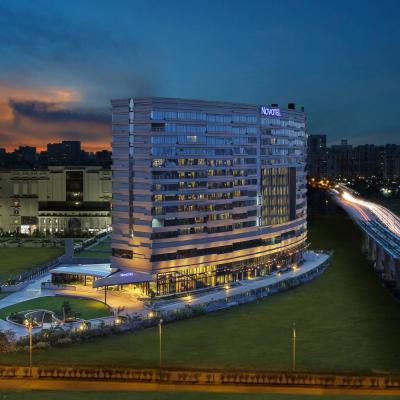 Novotel Kolkata Hotel and Residences (CF 11 Action Area, 1C New Town, Rajarhat, 700156 Kolkata)