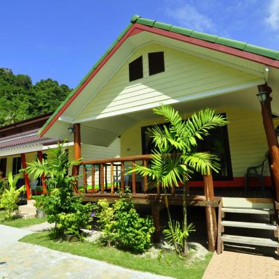 Chongkhao Resort- SHA Certified (231 M. 7 T. Ao Nang A. Muang Krabi 81210 Koh Phi Phi Don)