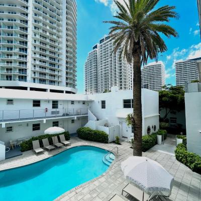 Aqua Hotel (531 Breakers Ave  FL 33304 Fort Lauderdale)