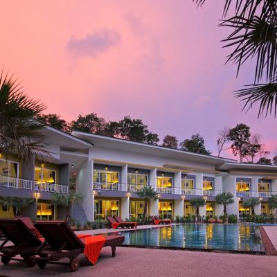 Gypsy Sea View Resort (63 Moo 7 Koh Phi Phi, T. Aonang, Muang, Krabi 81000 Koh Phi Phi Don)