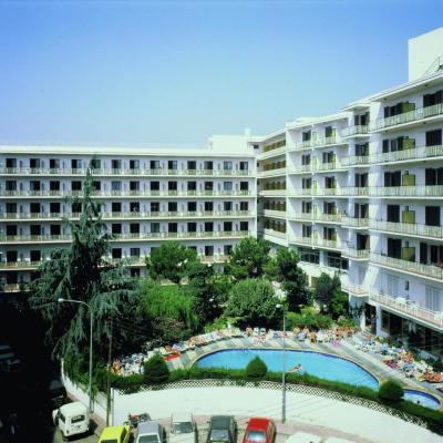 Clipper Affiliated by FERGUS 