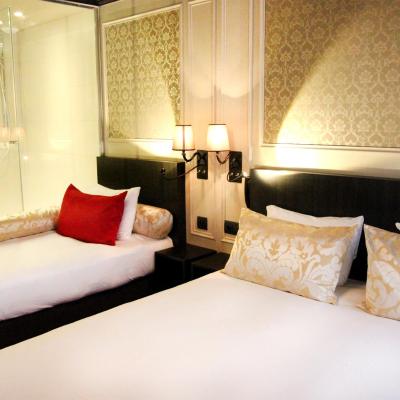 Hôtel Le Montmartre Saint Pierre (10, Rue de Clignancourt 75018 Paris)