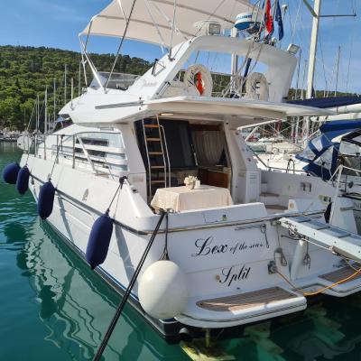 Luxury Yacht - Lex of the Seas (Uvala Baluni 8 21000 Split)