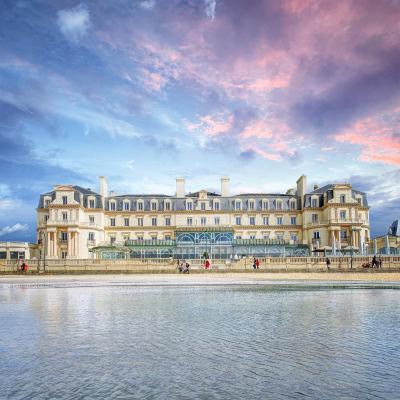 Grand Hôtel Des Thermes (100 bd hebert 35400 Saint-Malo)