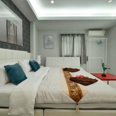 Sphat เอสพลัส Boutique Hotel chiang mai (89/8 - 9 หมู่ 4 ถนน สมโภช 700 ปี ต.ท่าศาลา อ.เมือง เชียงใหม่ 50200 Chiang Mai)