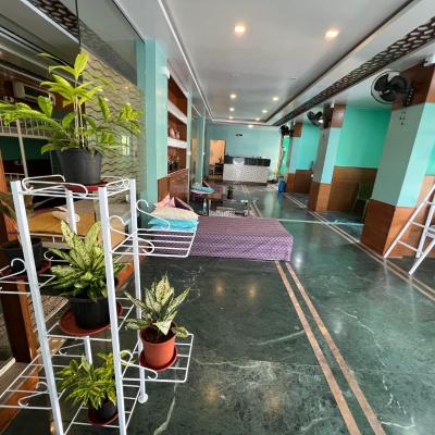 Backpackers hostel (Sinhgad Road Opposite abhiruchi mall, above cosmos bank 411041 Pune)