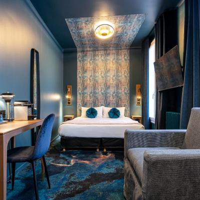 Hotel Glasgow Monceau by Patrick Hayat (3, Rue de la Félicité 75017 Paris)