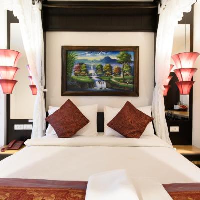 Chanaplace Lanna (11 Soi 7 Sam Lan Rd. T.Phra Singha A.Muang 50200 Chiang Mai)