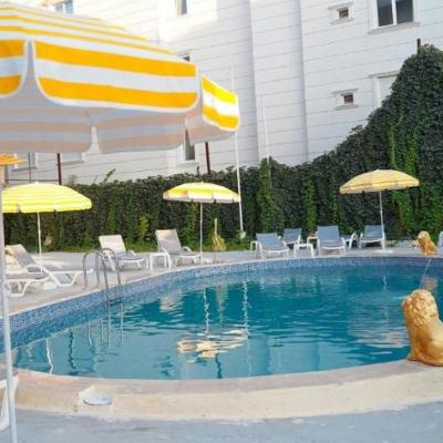Grand Niki Hotel & Spa (Havaalanı Caddesi güzeloba mahallesi no 59 A/B 07230 Antalya)