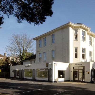 The Mayfair Hotel (27 Bath Road BH1 2NW Bournemouth)