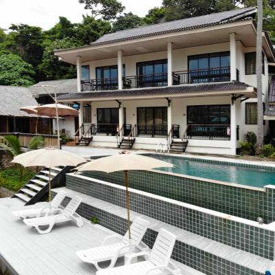 Chunut House Resort (Moo 7, Phi Phi Don Village, Koh Phi Phi 81000 Koh Phi Phi Don)