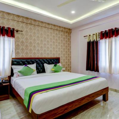 Treebo Three Street Inn (No. 18/18, Jayanagar Co-operative Housing Society, Gubbalala Village, Bengaluru, Karnataka 560061 Bangalore)