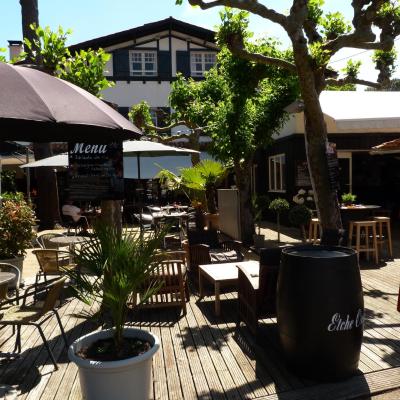 Etche Ona (255 Boulevard De L 'Ocean 33115 Pyla-sur-Mer)