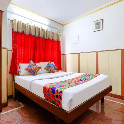 FabHotel Shivaals Residency (59th Cross, 5th Block, Rajajinagar No-793/1, 17th Main, 560010 Bangalore)