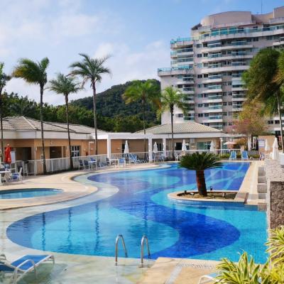 Cobertura com Piscina e Churrasqueira no Barra Sunday Resort R1-001 (6300 Av. Salvador Allende 22783-127 Rio de Janeiro)