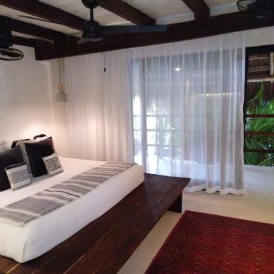 Amor Rooms (Carretera Tulum-Bocapaila KM 8.5 Zona Hotelera 77780 Tulum)