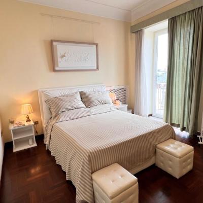 Calabritto Suite (Via Calabritto 20 80121 Naples)