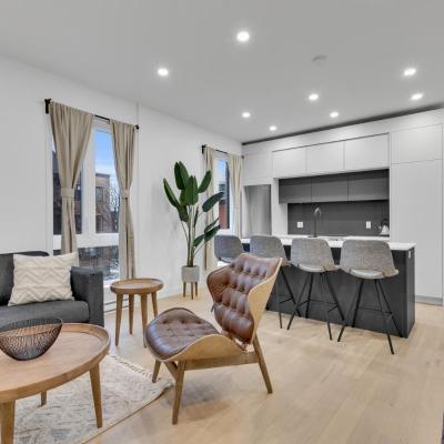 Deluxe Suites Downtown Montreal (1541 Notre-Dame Street West H3C 1L2 Montréal)