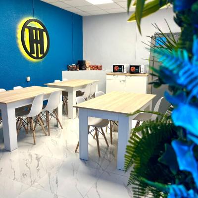 Hostel Thirty One 31 (31 Calle de Juan Bautista de Toledo Planta baja local 28002 Madrid)