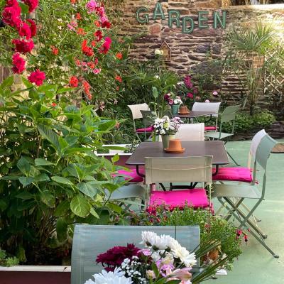 Garden Hotel Rennes Centre Gare (3 Rue Duhamel 35000 Rennes)