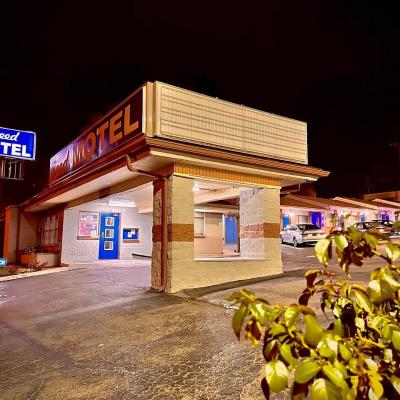 Reed Motel Nashville (741 Murfreesboro Pike TN 37210 Nashville)