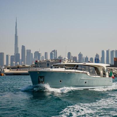 Stella Romana Yacht (Jumeirah 1 fishing harbour P&O marina  Dubaï)
