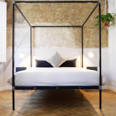 Domus 19 (Via Cimabue, 19 50121 Florence)