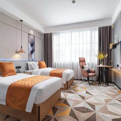 Jinshi Hotel ( No.1993 North of Guangzhou Avenue, Baiyun District 510515 Canton)