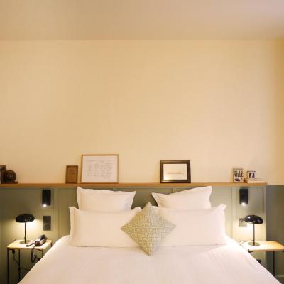 Globe Et Cecil (21, Rue Gasparin 69002 Lyon)