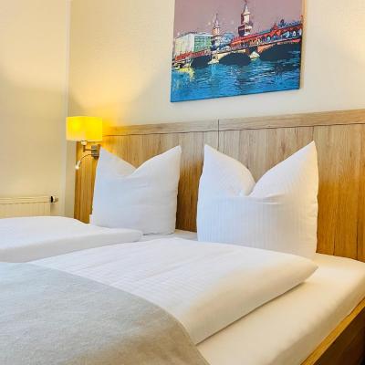 Businesshotel Berlin (Pasewalker Straße 97 13127 Berlin)