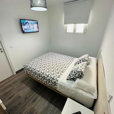 HOSPEDAJE NUEVA NUMANCIA (16 Calle Angela González bajo 28038 Madrid)