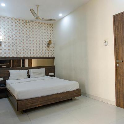 FabHotel Shivani Residency (1, Penkarpada, Mira Road, Mira Bhayandar 401107 Mumbai)