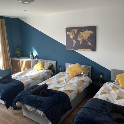 Anfield accomodation (50 Lower Breck Road L6 4BX Liverpool)