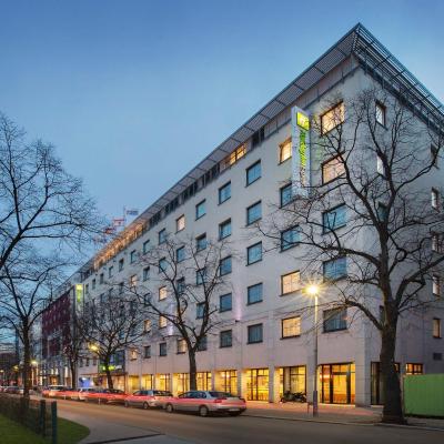 Holiday Inn Express Berlin City Centre, an IHG Hotel (Stresemannstr. 49 10963 Berlin)