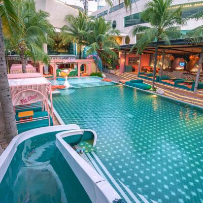 A-One The Royal Cruise Hotel Pattaya - SHA Extra Plus (499 North Pattaya Beach Road, Pattaya Chonburi 20150 Pattaya (centre))