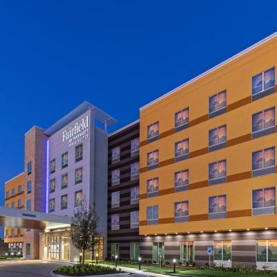 Fairfield Inn & Suites Houston Memorial City Area (11080 Katy Freeway 77043 Houston)