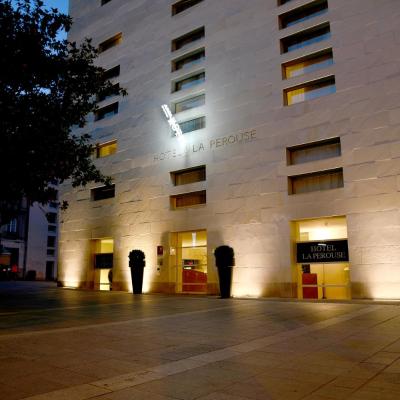 Hôtel La Pérouse (3 Allée Dusquesne, Cours Des 50 Otages 44000 Nantes)