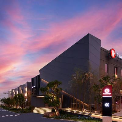 Travelodge Nimman (89,89/1-89/5 Chonprathan Road Suthep, Mueang Chiang Mai 50200 Chiang Mai)