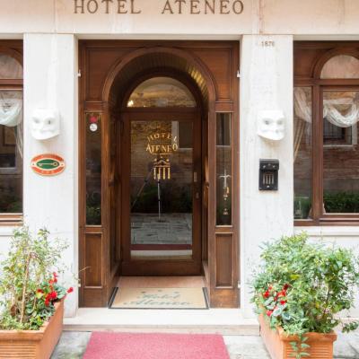 Photo Hotel Ateneo