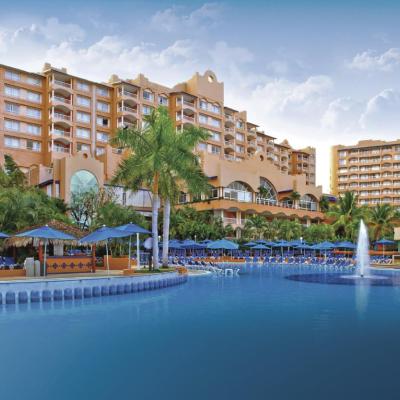 Azul Ixtapa All Inclusive Resort (Paseo Punta Ixtapa Lote 2, Zona Hotelera II, 40880 Ixtapa)