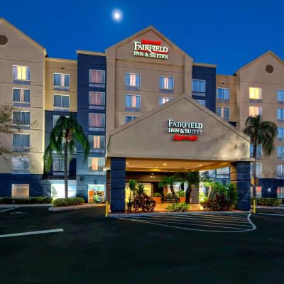 Fairfield Inn and Suites by Marriott Orlando Near Universal Orlando (5614 Vineland Road FL 32819 Orlando)