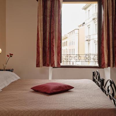 Cagliari Novecento (Via G. Maria Angioy 23 09124 Cagliari)